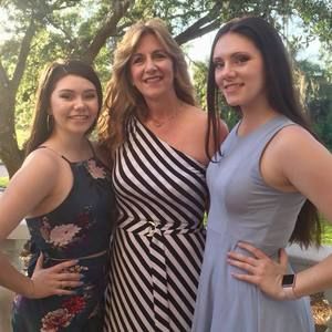 Meet your Posher, Dionna